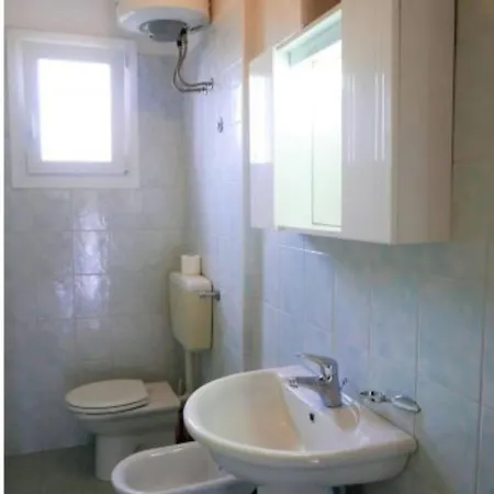 A Comfortably Furnished Flat Near The Sea